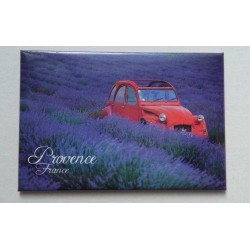 Magnet  2 CV dans champs de Lavande